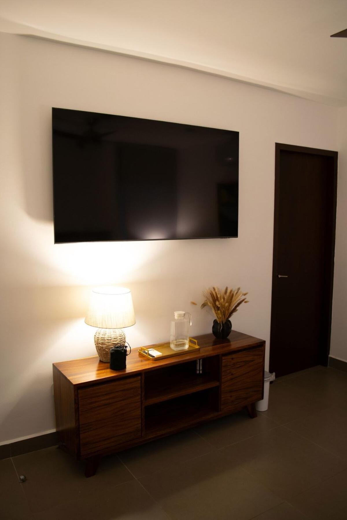 Modern And Comfortable Townhouse
